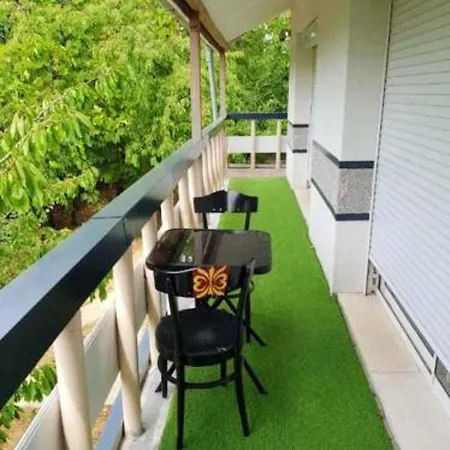 Appartement d'une chambre avec terrasse a Dijon Dijon
